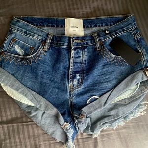 One teaspoon low waist rodeo blue shorts 26